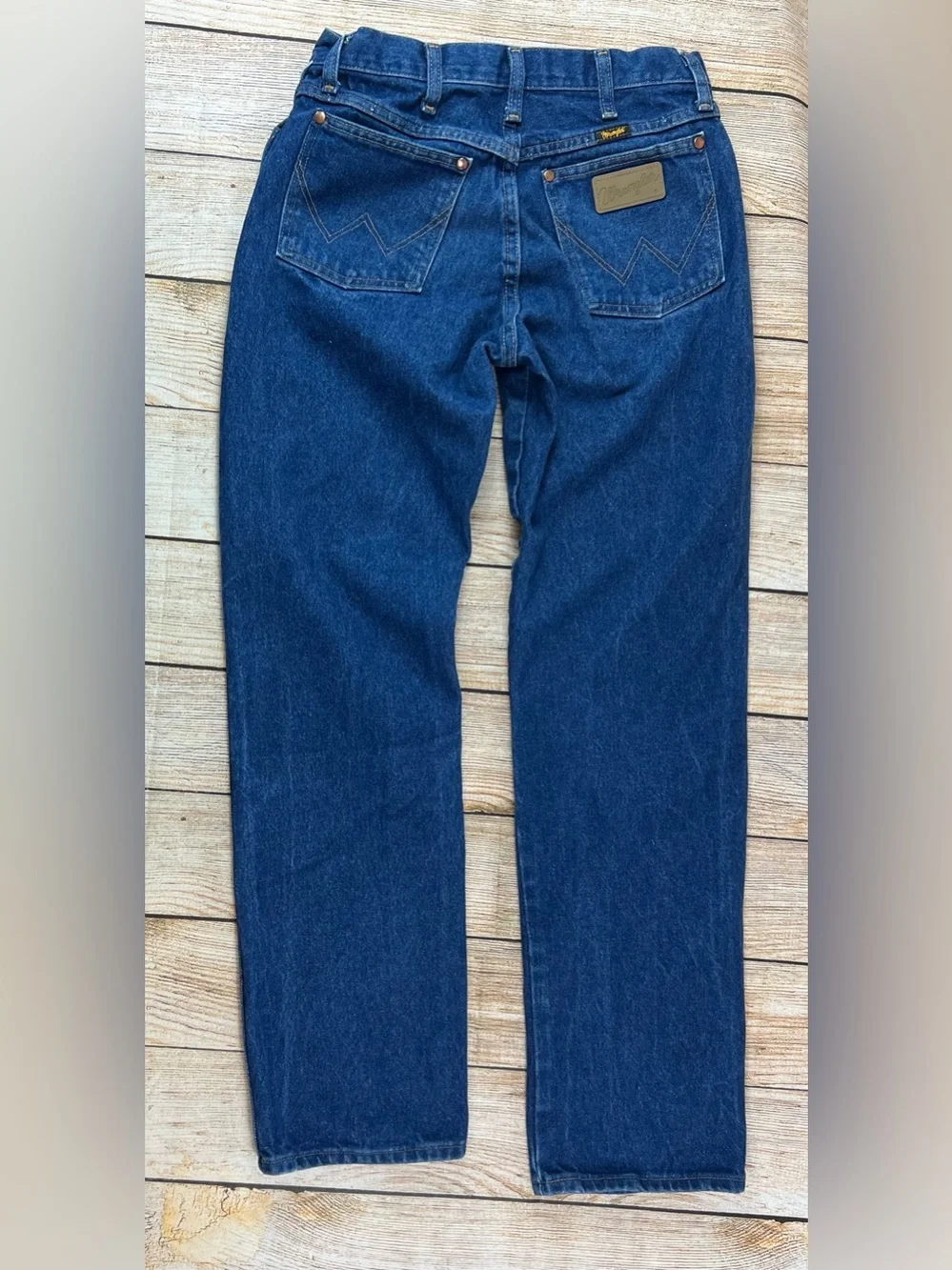 Mens Wrangler Regular Fit Denim Blue Jeans Size 30x32 Straight Leg 1013MWZPW